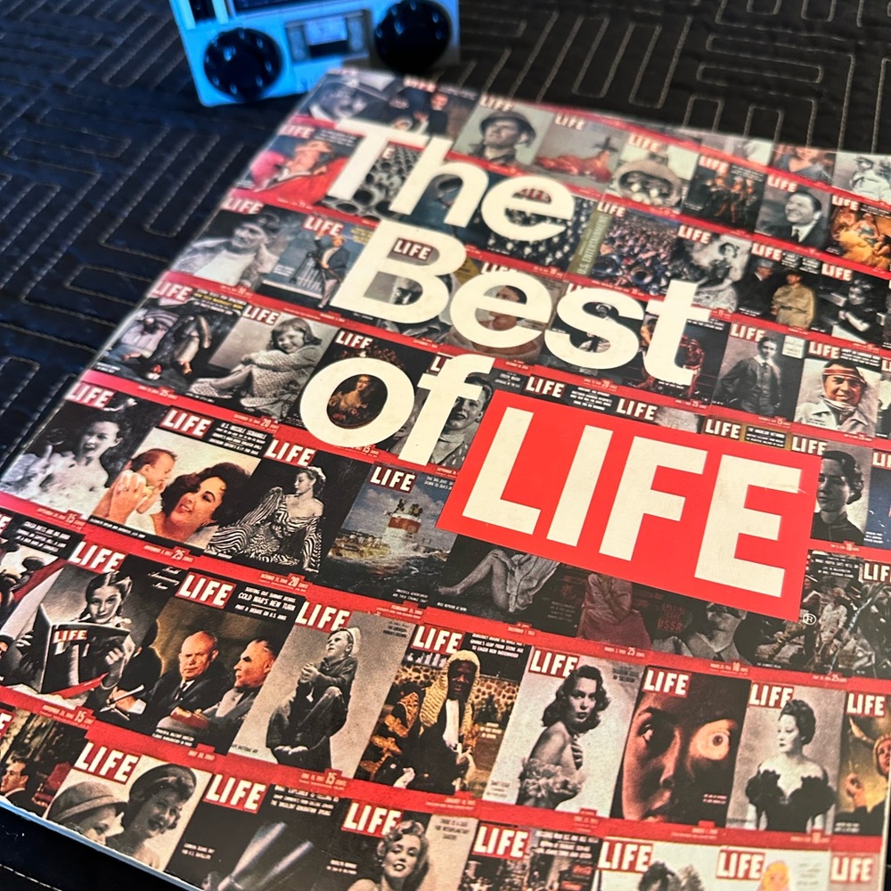 VINTAGE 1975 The Best of LIFE Magazine Cover & Photo Book